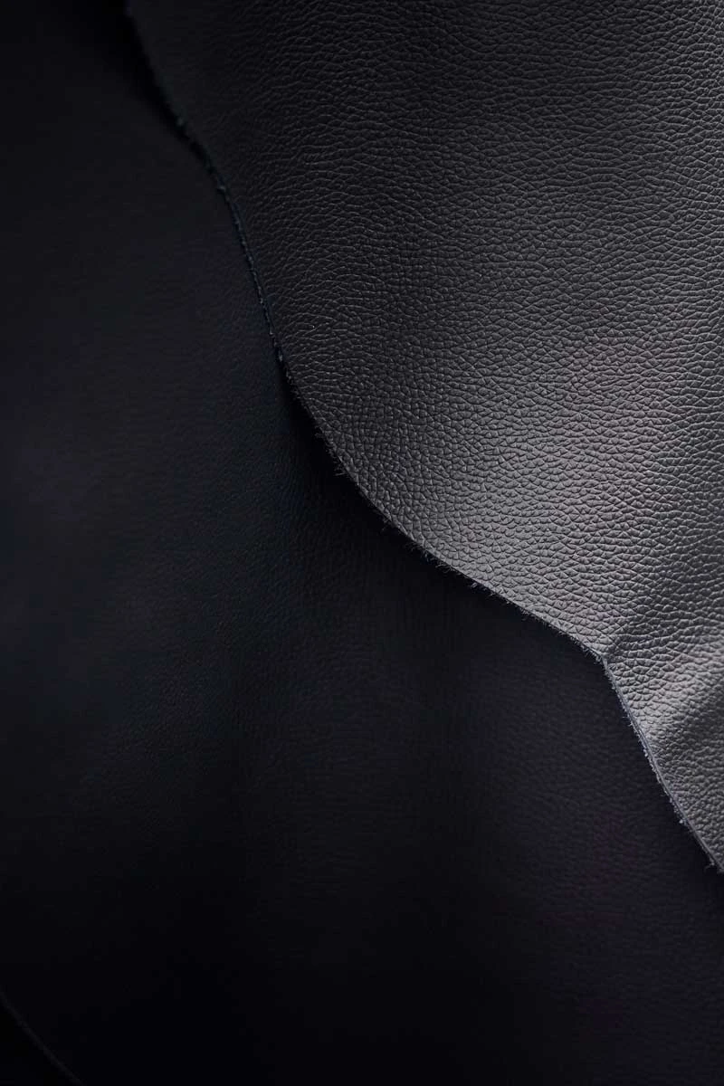 entreprise-chiffres-100K-m2-cuir-production-textile