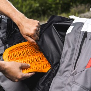 00P_8201_332_lifestyle_0_8201-332_9_1767779908